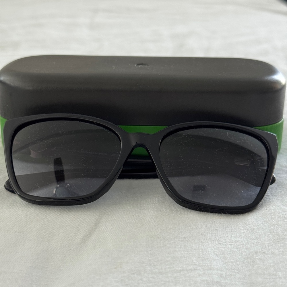 Kate Spade Amiyah Black Sunglasses